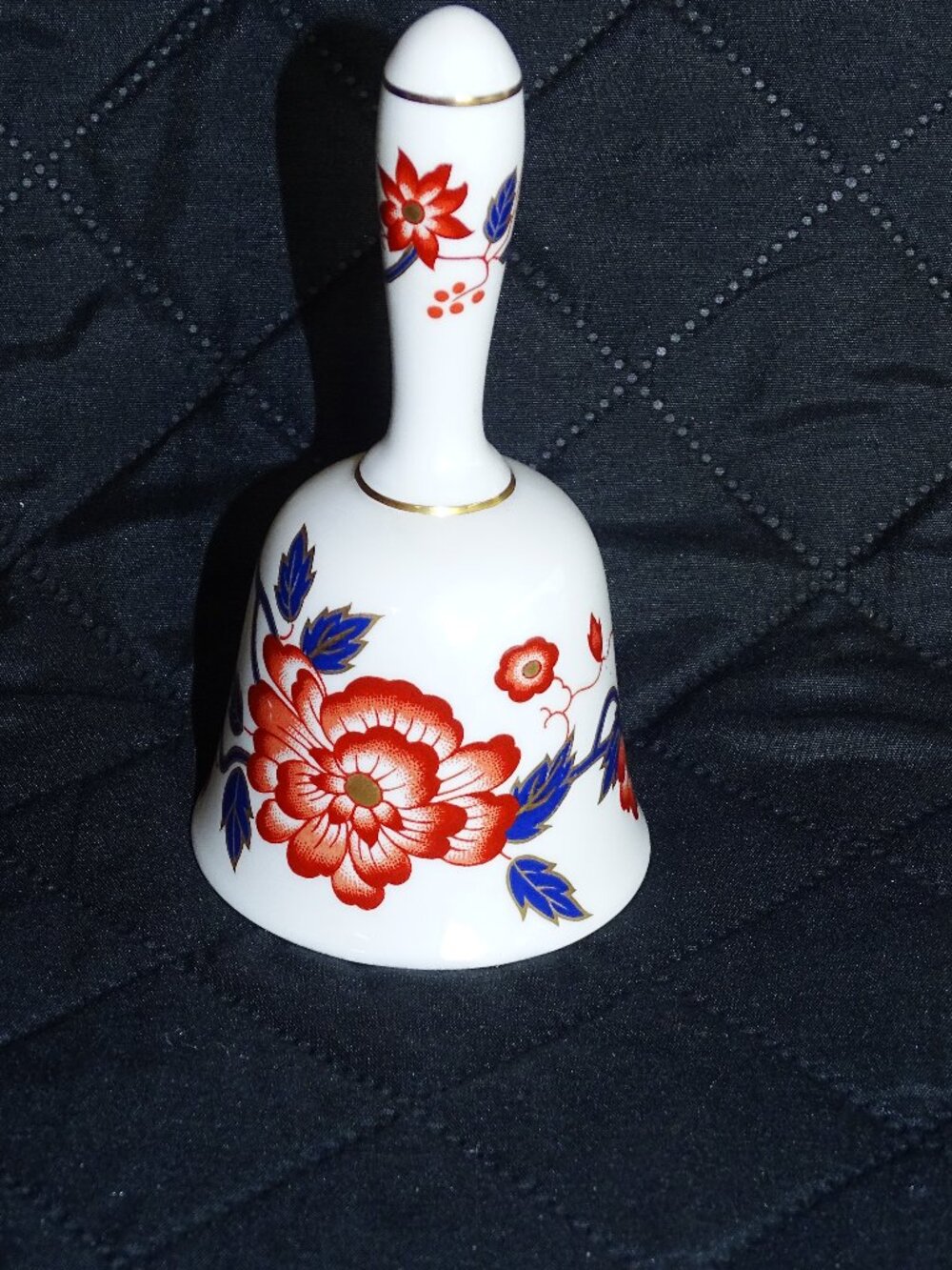 Vintage Crown Staffordshire Bone China Imari Pattern Bell Danbury Mint 5"